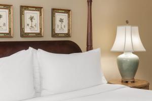 Deluxe King Exterior View  room in Indigo Inn