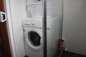 Macquarie Treetops - Sydney 2BR Apt with FREE parking at Macquarie Park