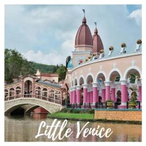 Osaka House Villa Kota Bunga by Citrus House