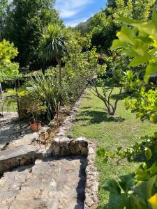 Maisons de vacances Maison avec jardin et vue - Le Pont du Loup 06 : photos des chambres