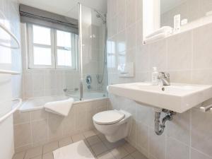 Feriendorf Rugana - Komfort Ferienwohnung mit 2 Schlafzimmern und Terrasse A25