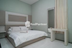 Yayah Rooms Bogor Syariah Mitra RedDoorz