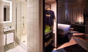 Hotels Mama Shelter Paris East : photos des chambres