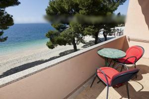 Apartment in Tucepi with sea view, balcony, air conditioning, WiFi 3674-1