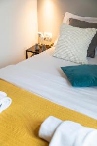 Modern and Design Apartment near the Main Square