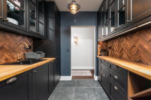 Fort Wola 12A by Homeprime