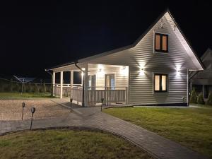 Domek Całoroczny Fuleda -Mazury Giżycko Sauna Jacuzii Kominek