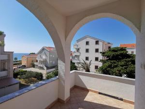 LaMaMa Apartment 