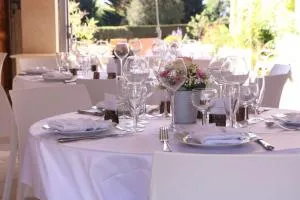 Salle de réception et hébergements - Courpignac