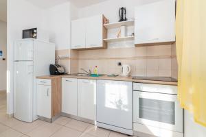Apartment Mimoza 5, Baska, Krk