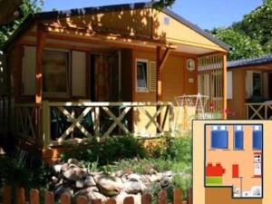 B&B / Chambres d'hotes Le Moulin D'onclaire Camping et chambres d'hotes : photos des chambres