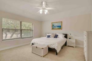 Canyon Lake Home with Breathtaking View