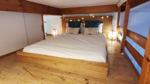 ROYALEMENT BIEN ! Hyper-centre - Wifi - Netflix - Disney plus