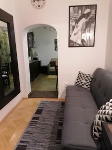 Apartament 6