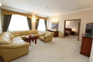 Deluxe Suite with Spa Bath room in Hotel Janusz