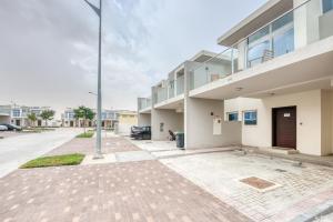 Spell-binding 3BR Townhouse at DAMAC Hills 2 Dubailand by Deluxe Holiday Homes