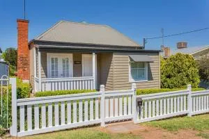 Cowra Cottage - Canowindra