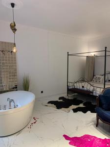 Tiltų 5 Jacuzzi Apartment