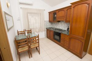 Apartment in Pisak with sea view, balcony, air conditioning, WiFi 3340-4