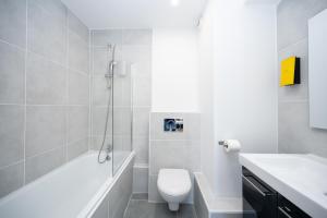Appart'hotels Staycity Aparthotels Paris Gare de l'Est : Appartement 1 Chambre (4 Adultes)