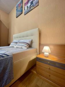 One bedroom right near metro Olympiyska