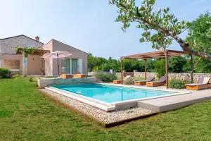 Holiday Home Vila Marten - Matohanci
