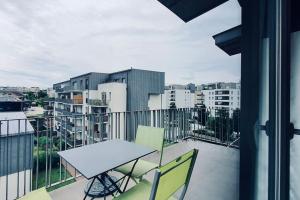 Les Hauteurs dAnnecy 2 étoiles entre lac et montagne