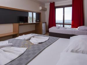 Akay Garden Family Club