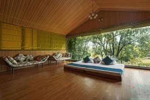 Parmar Farms,5bhk Pool Villa, Bhogwati river view , Pen bypass, near Mumbai - Karnāla