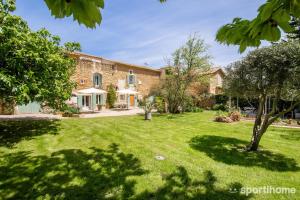 Maisons d'hotes Mas De Martinet : photos des chambres