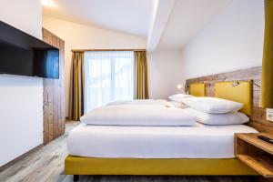 Deluxe Double Room with Balcony room in Pension Alpenblick