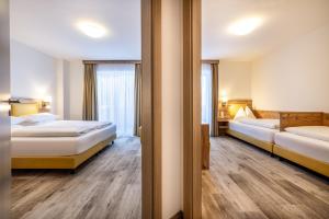 Family Room with Balcony room in Pension Alpenblick
