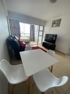 Tenbury Beach Apartment