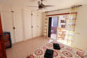 Parque Santiago II Villa 2 by Tenerife Rental and Sales
