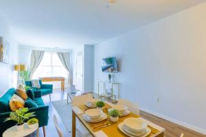 Book Cozy King Bed Now 25 Percent OFF Spring Special!