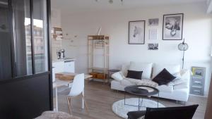 Studio vue panoramique sur mer