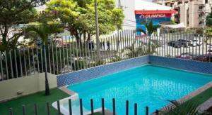 Apartamento en Sector Ciudad Jardin Barranquilla cerca al Centro Comercial Unico