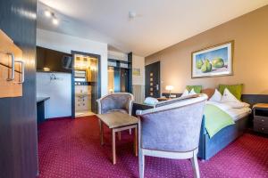 Double Room with Balcony - B
