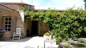 B&B / Chambres d'hotes Mas Grimaud - Gite- Studio et chambres d'hotes familiales : photos des chambres