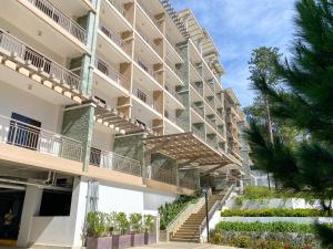 Bristle Ridge 2 bedroom Panoramic View