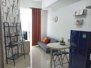 Apt Vasanta Inopark 1 BR Lnd4 dgn Infinity Pool, Onsen dan Netflix - Wangkal