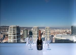 PANORAMAview31thFloor!LUXURYWifiParking