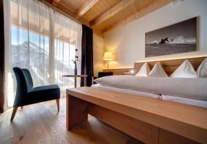 Deluxe Double Room with Balcony room in Waldhotel Arosa