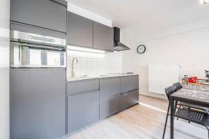 Comfortabele, moderne studio zeedijk De Panne