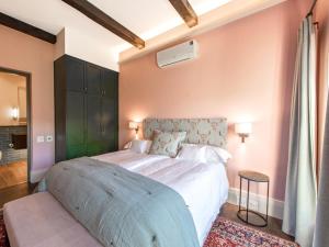 The Vineyard Cottage by L Amitie Estate