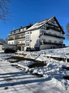 Am Rothaarsteig Studio mit Fahrradkeller