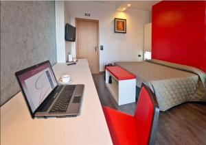 Triple Room room in Eden Hotel