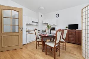 Apartments Wrocław Bajana by Renters