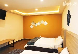Hotel25