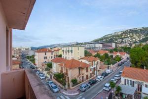 Appartements #3 Toulon CENTRE, BALCON, LUMINEUX, STATIONNEMENT FACILE, TOUT CONFORT : photos des chambres